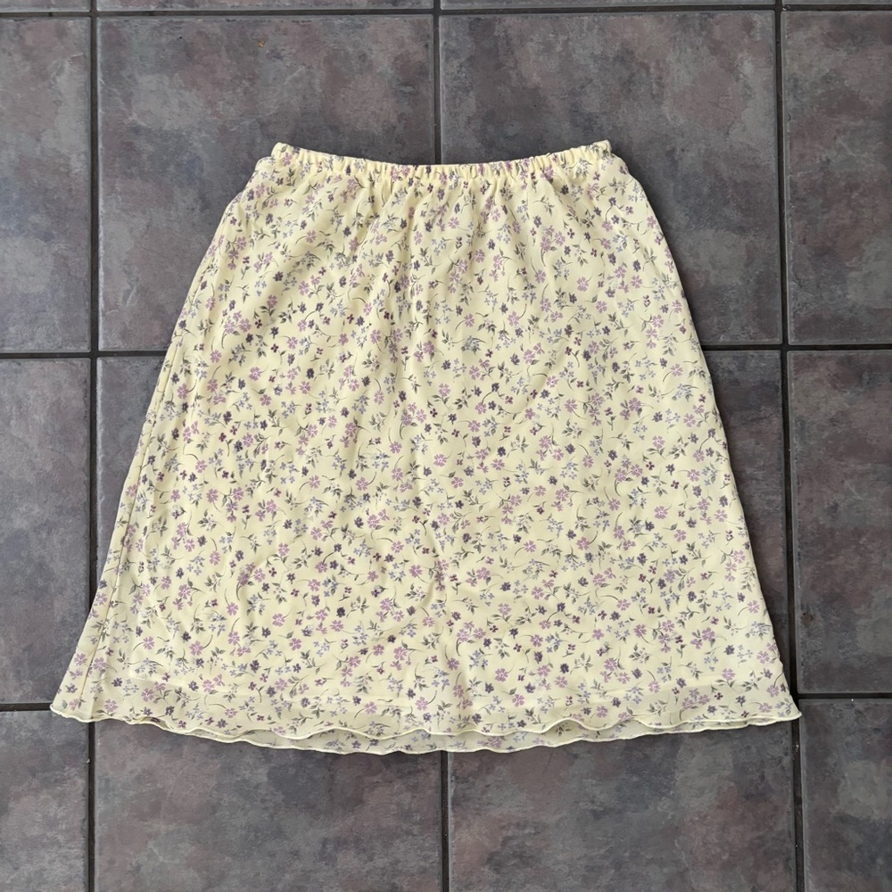 Fashion Bug Yellow Floral‎ A-Line Skirt